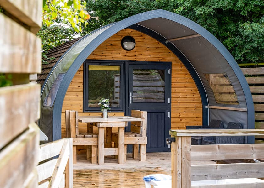 Door Mouse Pod - Henfields Country Retreat, Cannington