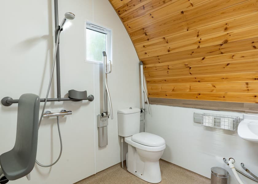 Door Mouse Pod - Henfields Country Retreat, Cannington
