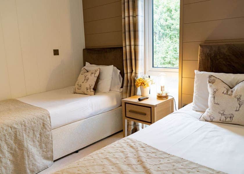 Otters View Lodge - Henfields Country Retreat, Cannington