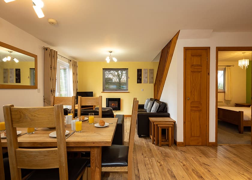 Gold 3 Villa (Pet Friendly) Sleeps 6 - Hengar Manor Country Park, St Tudy, Bodmin