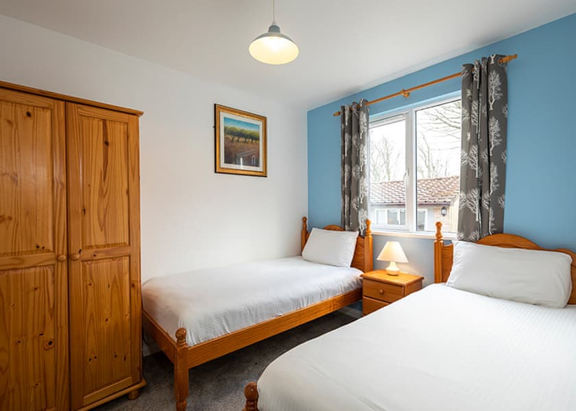 3 Bedroom Villa 6 - Hengar Manor Country Park, St Tudy, Bodmin