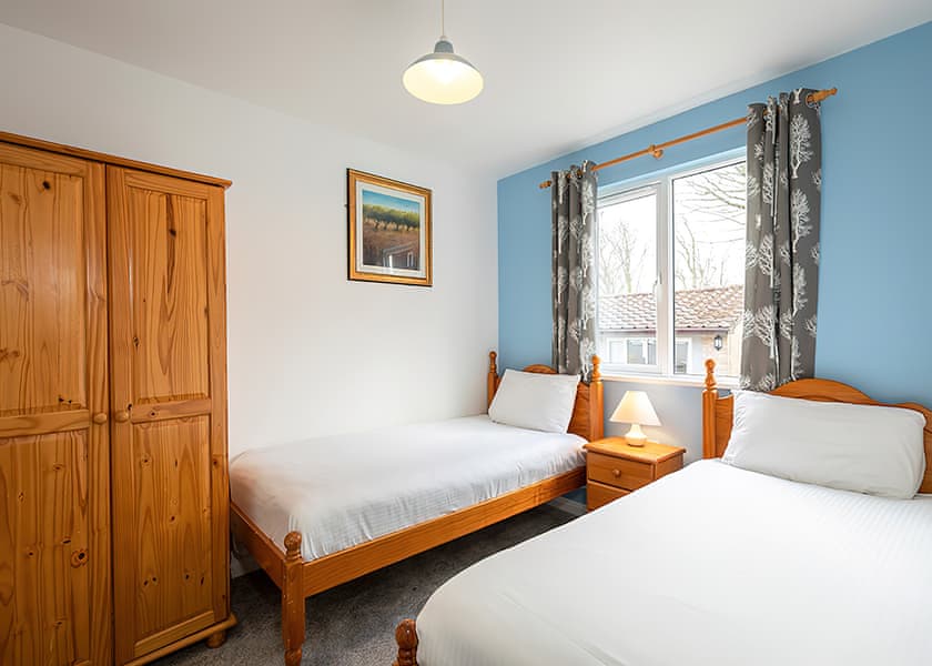 3 Bedroom Villa Sleeps 8 - Hengar Manor Country Park, St Tudy, Bodmin