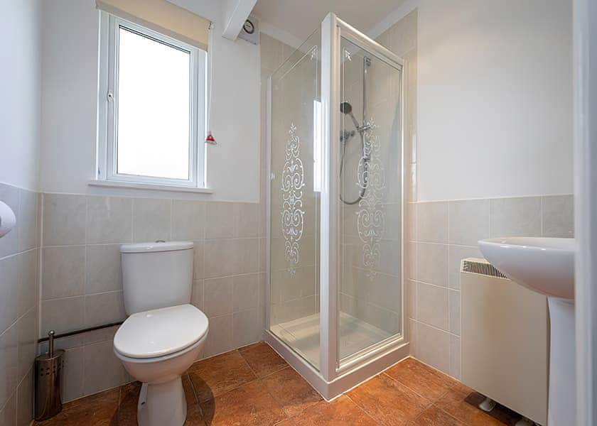 4 Bedroom Villa Sleeps 10 - Hengar Manor Country Park, St Tudy, Bodmin