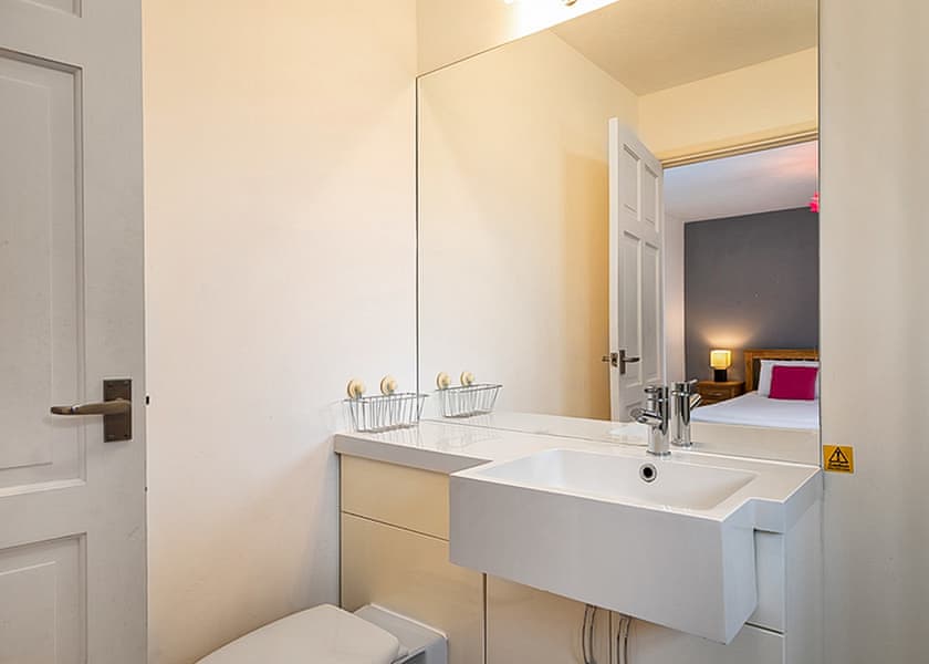 2 Bedroom Cottage - Hengar Manor Country Park, St Tudy, Bodmin