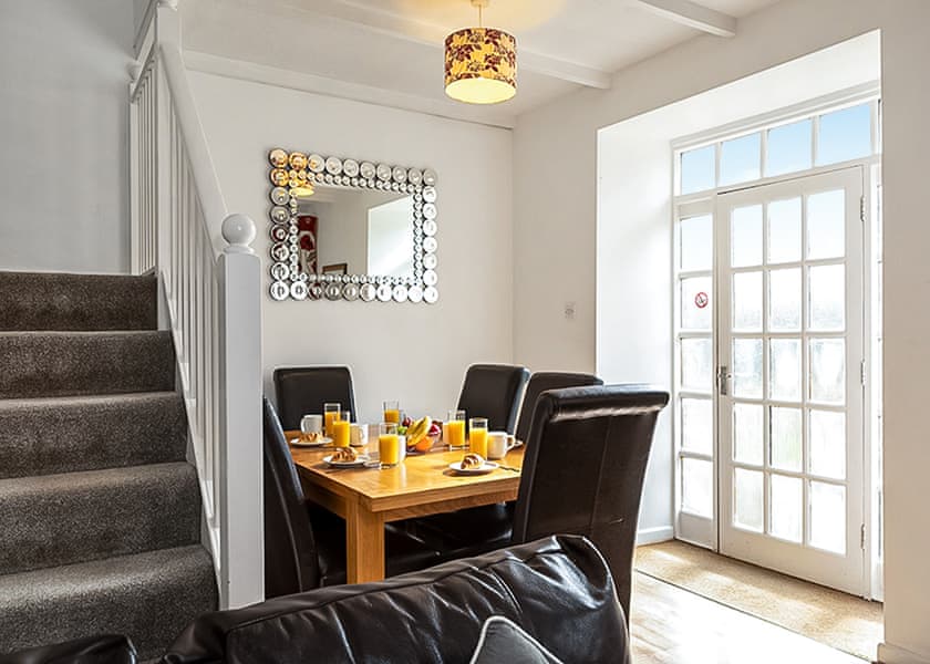 3 Bedroom Cottage - Hengar Manor Country Park, St Tudy, Bodmin