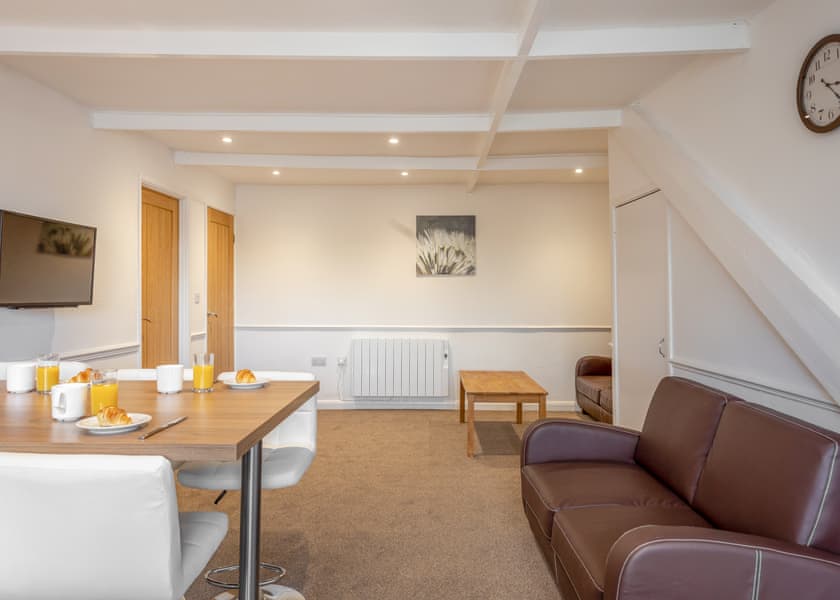 Butlers Quarters Apartment - Hengar Manor Country Park, St Tudy, Bodmin