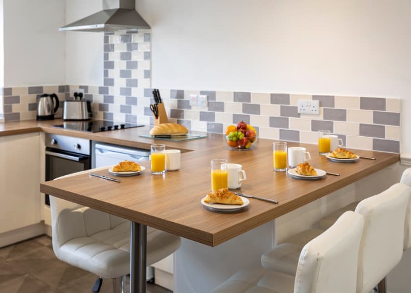 Butlers Quarters Apartment - Hengar Manor Country Park, St Tudy, Bodmin