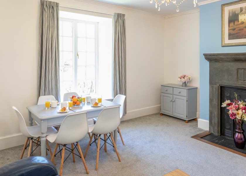 Garden view Apartment - Hengar Manor Country Park, St Tudy, Bodmin