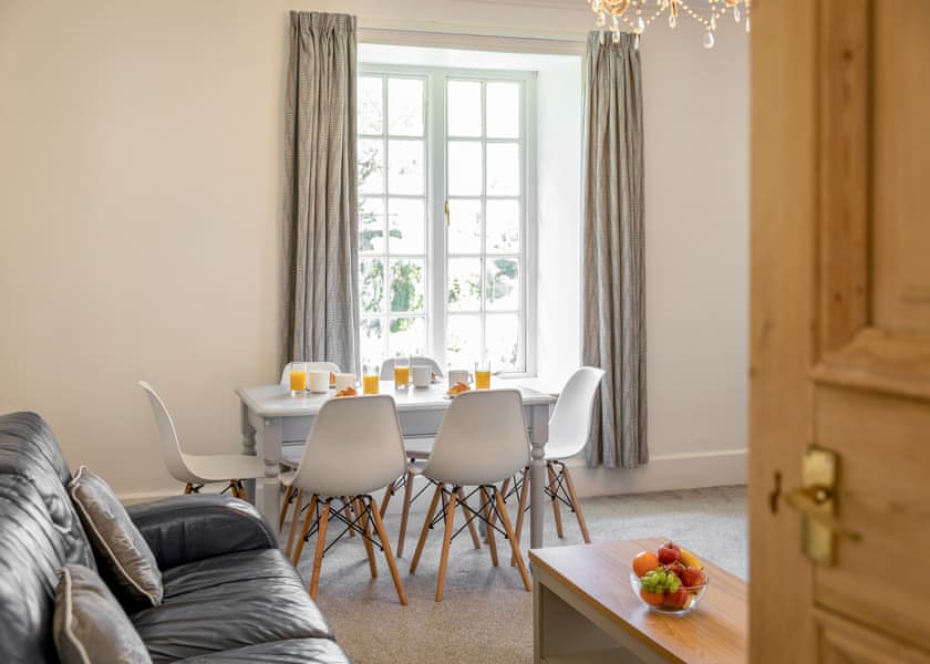 Garden view Apartment - Hengar Manor Country Park, St Tudy, Bodmin