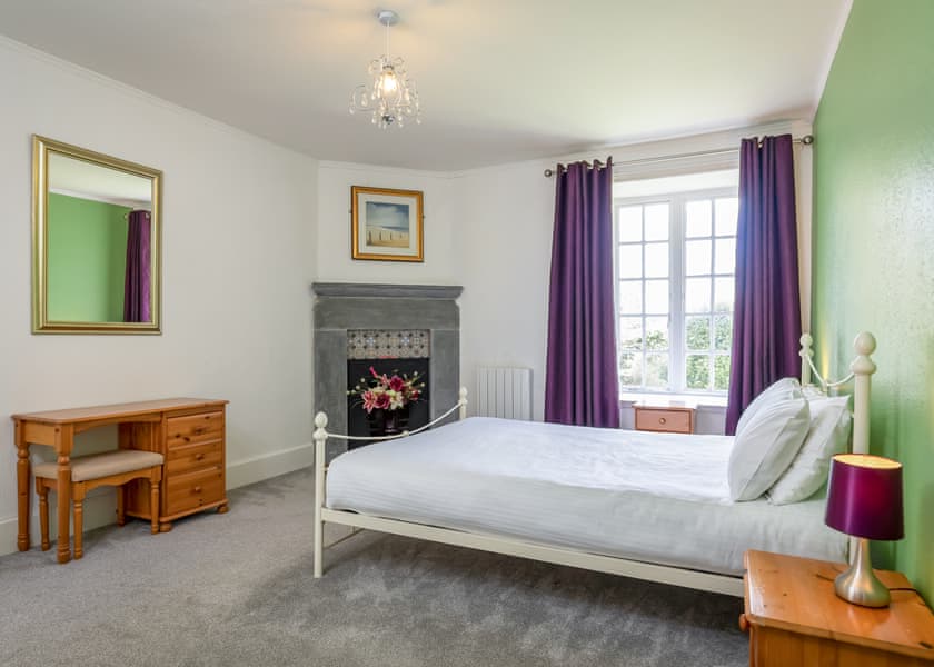 Garden view Apartment - Hengar Manor Country Park, St Tudy, Bodmin