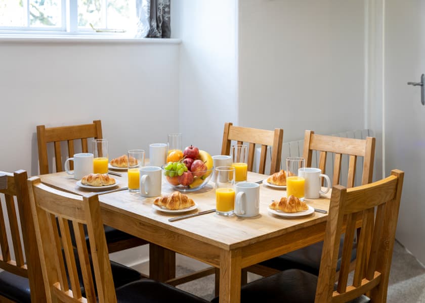 Maids Retreat Apartment - Hengar Manor Country Park, St Tudy, Bodmin