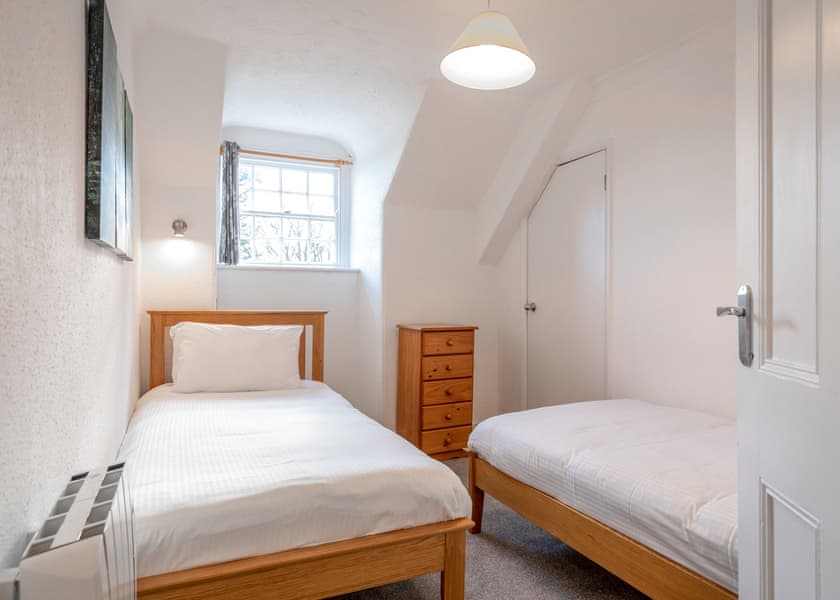 Maids Retreat Apartment - Hengar Manor Country Park, St Tudy, Bodmin