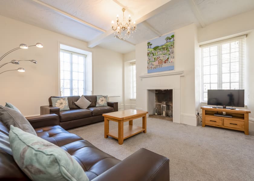 Secret Garden Apartment - Hengar Manor Country Park, St Tudy, Bodmin