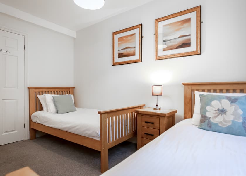 Secret Garden Apartment - Hengar Manor Country Park, St Tudy, Bodmin