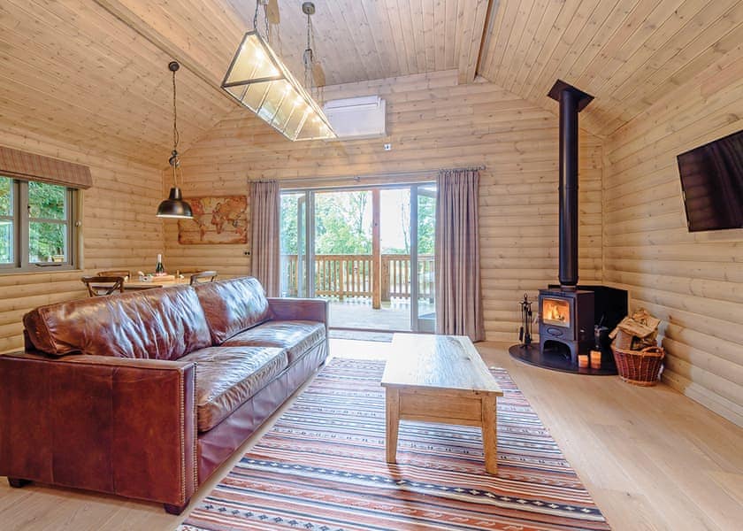 Drake’s Lodge - Henlle Hall Woodland Lodges, Henlle, Nr Oswestry