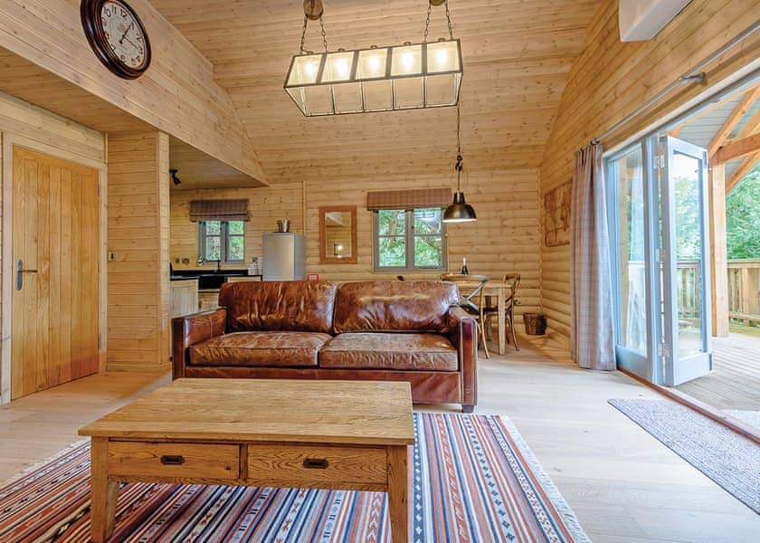 Drake’s Lodge - Henlle Hall Woodland Lodges, Henlle, Nr Oswestry