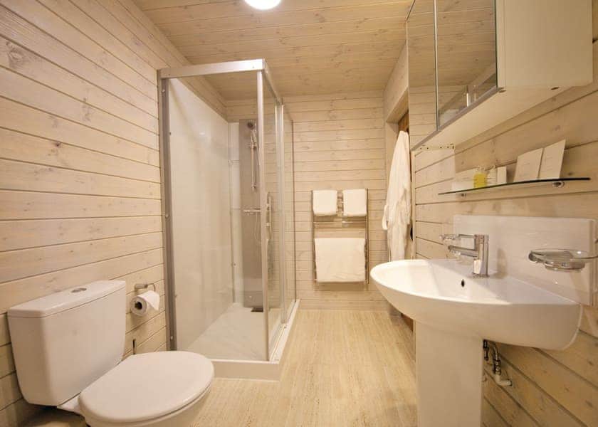 Typical Woodpecker Lodge