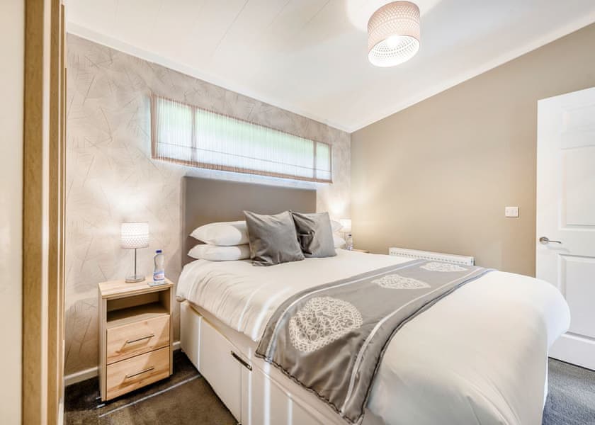 The Harrington Lodge - Herons Brook Retreat Lodges, Narberth, Nr Tenby