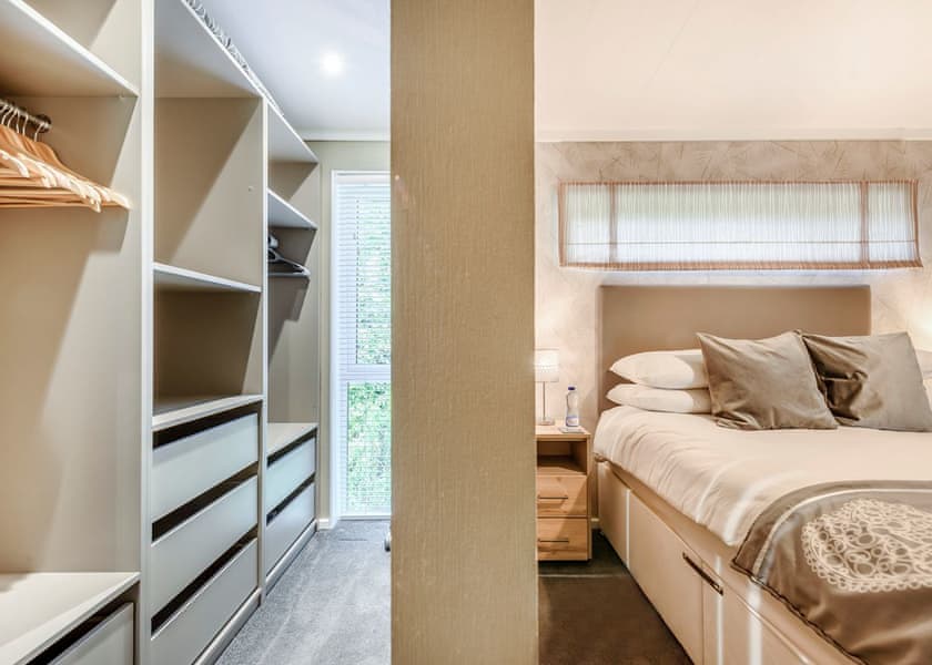 The Harrington Lodge - Herons Brook Retreat Lodges, Narberth, Nr Tenby