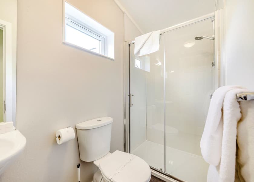 The Harrington Lodge - Herons Brook Retreat Lodges, Narberth, Nr Tenby
