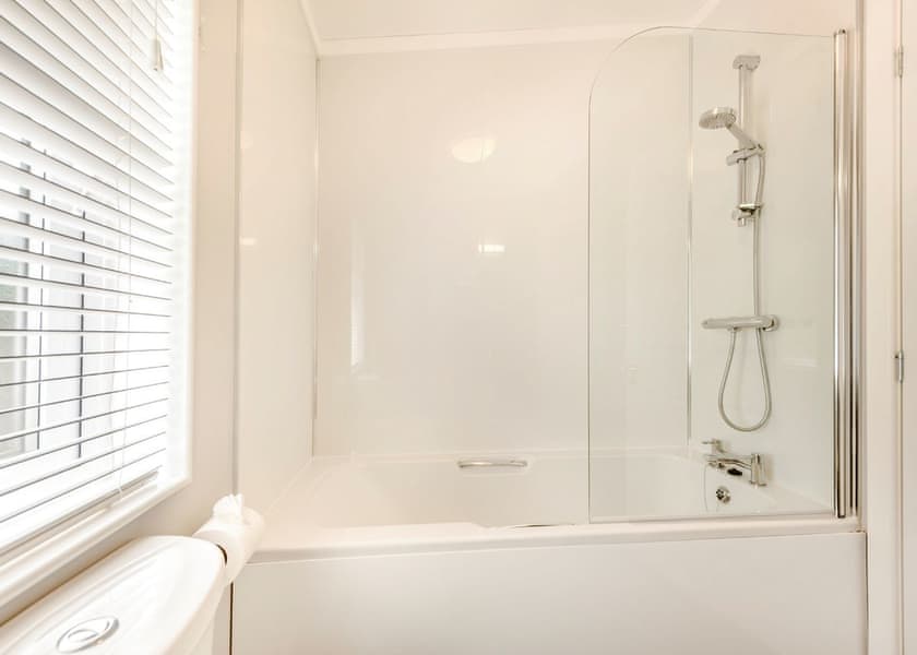 The Harrington Lodge - Herons Brook Retreat Lodges, Narberth, Nr Tenby