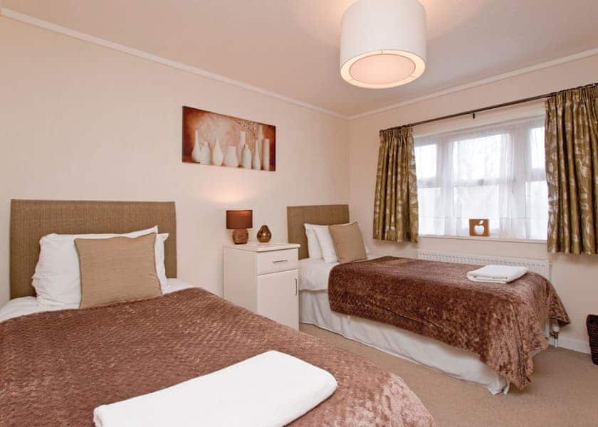 Hornbeam Lodge 4 - Herons Brook Retreat Lodges, Narberth, Nr Tenby