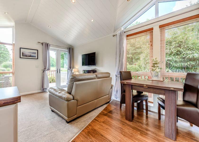 Bay Tree Lodge 2 - Herons Brook Retreat Lodges, Narberth, Nr Tenby