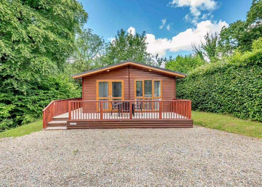 Hornbeam Lodge 2 - Herons Brook Retreat Lodges, Narberth, Nr Tenby