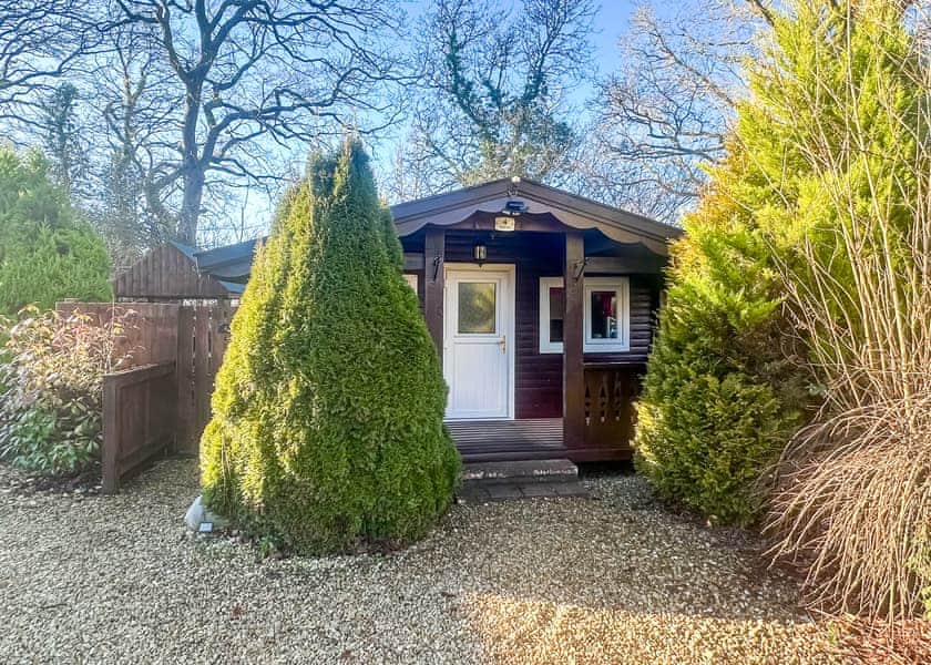 Finch Lodge - Heronstone Lodges, Brecon Beacons National Park,