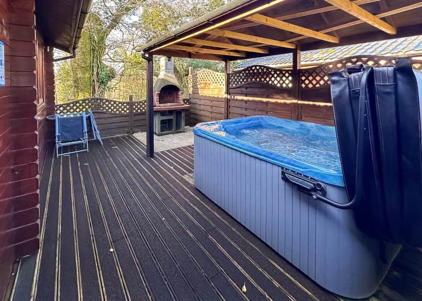 Pheasant Lodge - Heronstone Lodges, Brecon Beacons National Park,