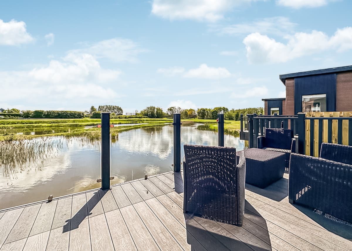 Waterside Hambleton Lakeside Lodges - Holiday lodge in North West England - Image 1