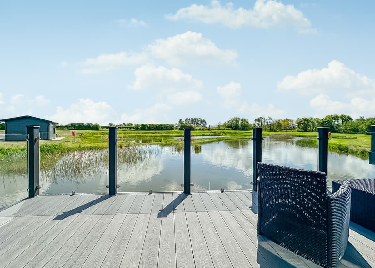 Waterside Hambleton Lakeside Lodges - Holiday lodge in North West England - Image 4
