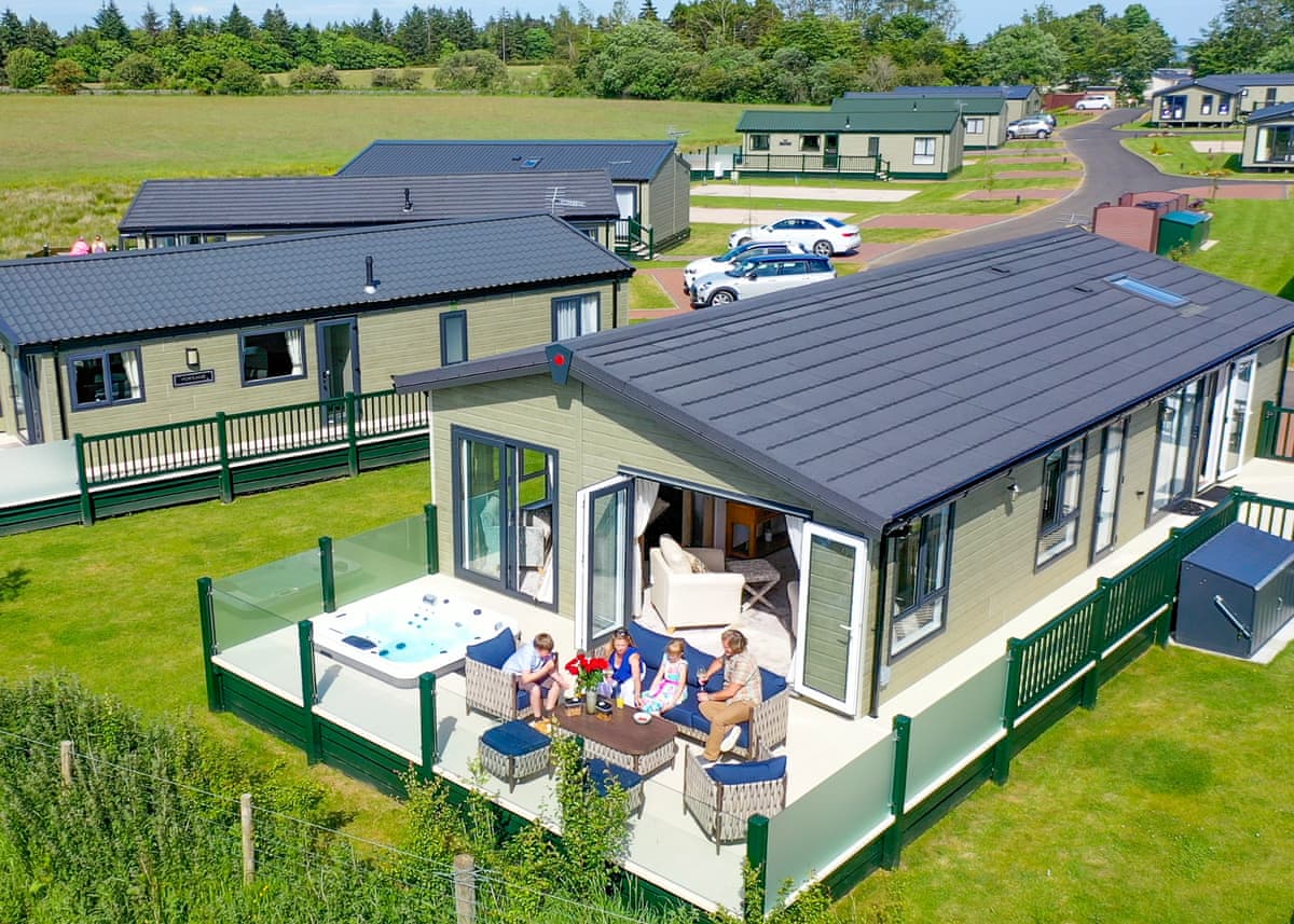 Heathergate Boutique Holiday Park - Image 3