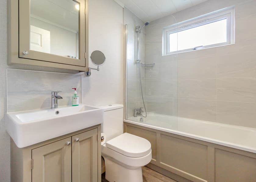 Cherry Lodge - Haystax Holiday Lodges, Knitsley