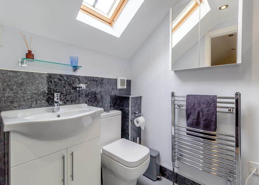 Stoneycroft Cottage - Haystax Holiday Lodges, Knitsley