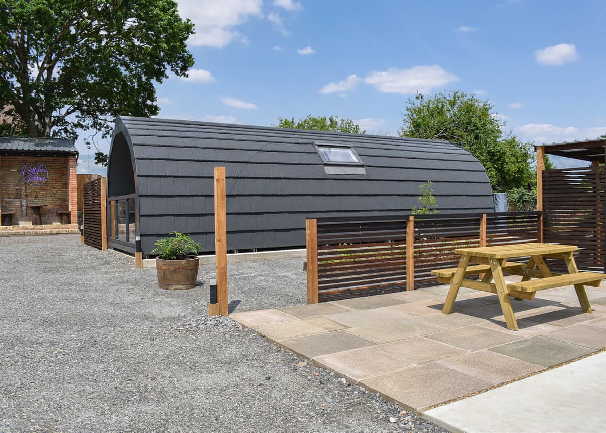 Hill Farm Retreat - Holiday Lodge in East Anglia - Image 1