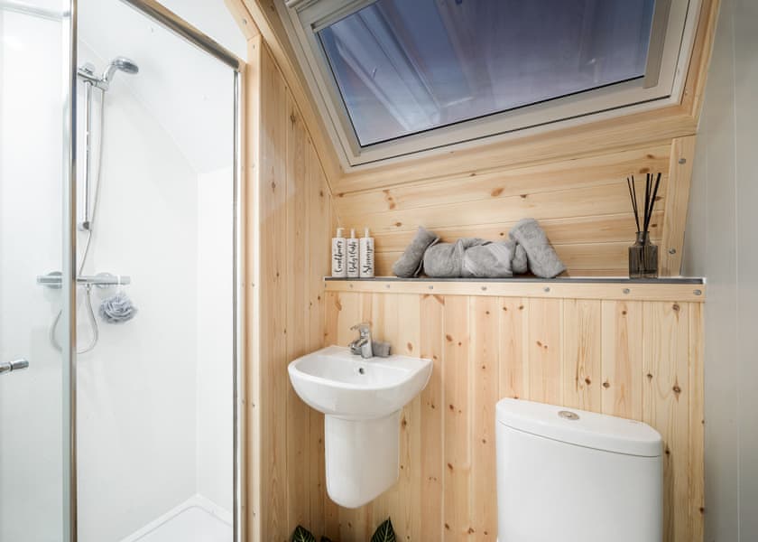 Robin - Hill Farm Retreat, Wangford, near Southwold