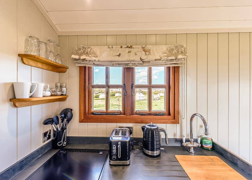 Hazel - Headland Escape Glamping, Tenby