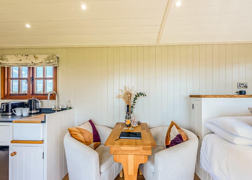 Hazel - Headland Escape Glamping, Tenby