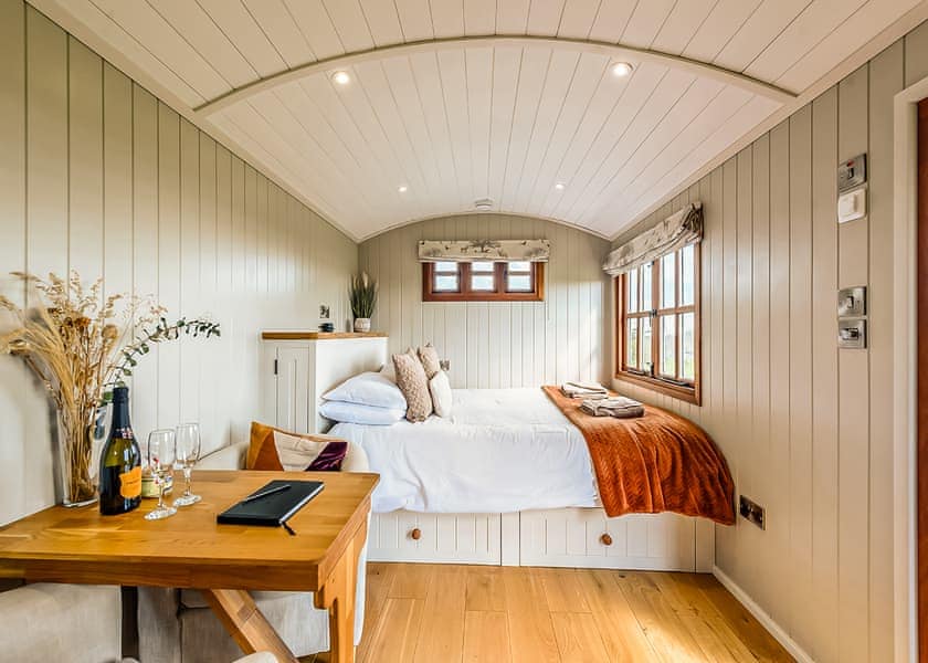 Hazel - Headland Escape Glamping, Tenby