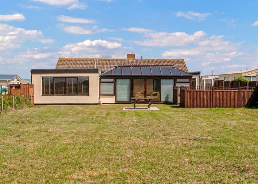 Beach Bungalow - Holiday Resort Unity, Brean Sands 
