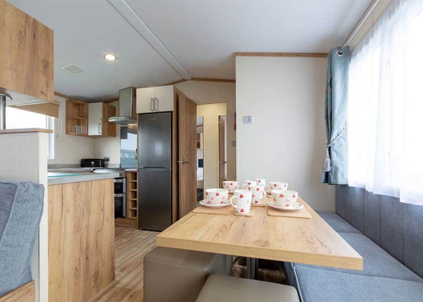 Platinum Plus 4 (Pet) | Holiday Resort Unity, Brean Sands