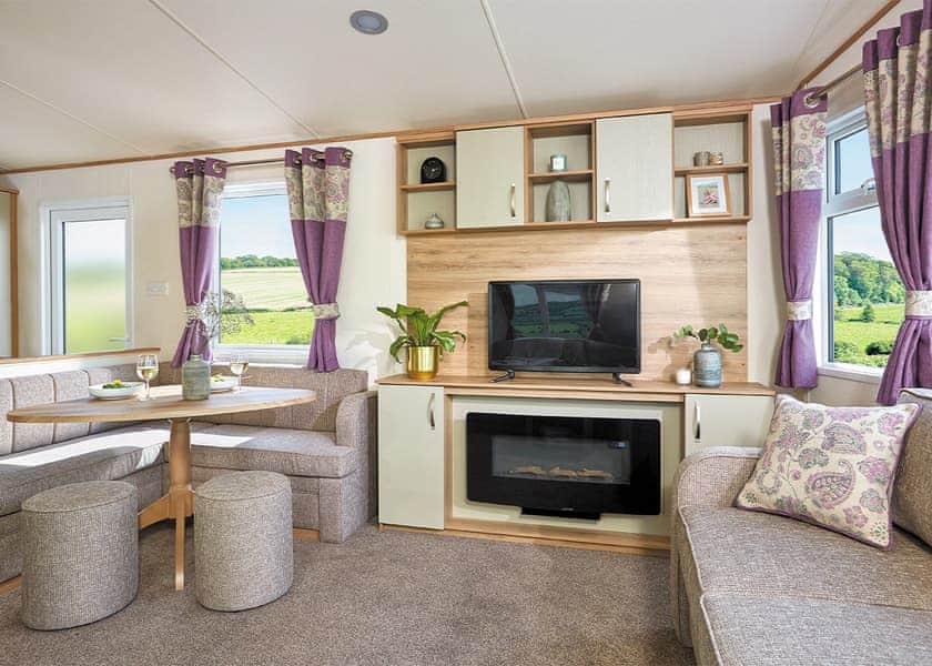 Gold 3 Bedroom Holiday Home (Pet) - Holiday Resort Unity, Brean Sands