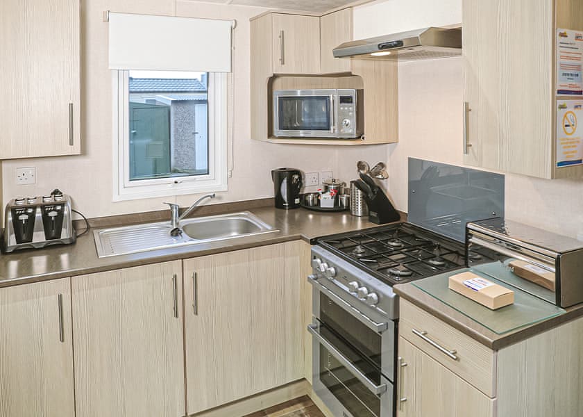 Bronze 3 Bedroom Holiday Home - Holiday Resort Unity, Brean Sands 