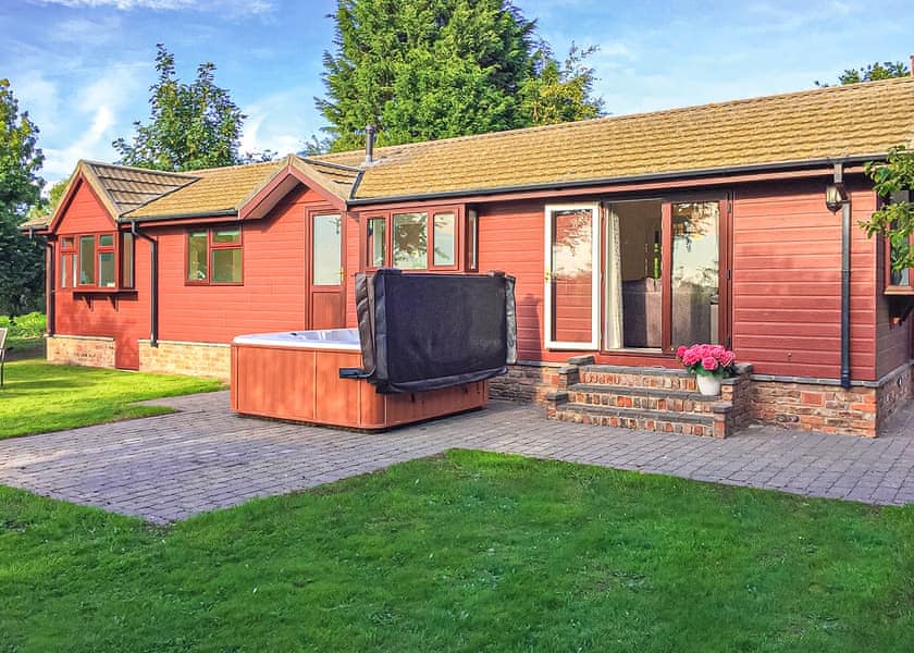 Holly Lodge
