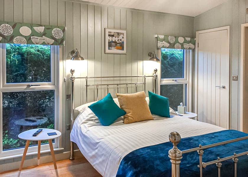Rowan Lodge - Hollybrook Lodges, Easingwold