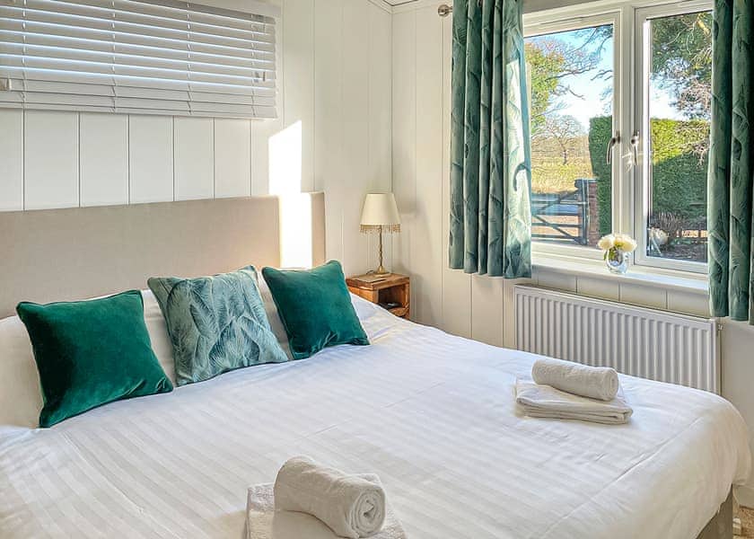 Ash Lodge - Hollybrook Lodges, Easingwold