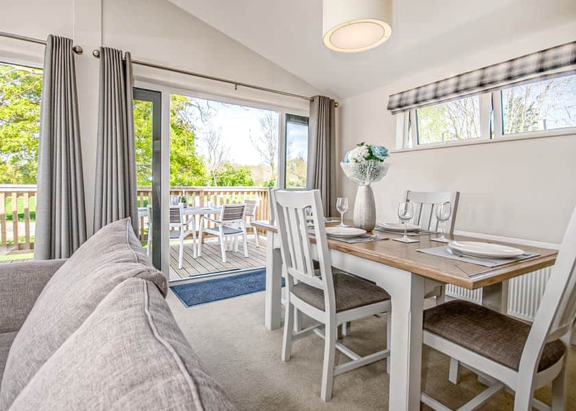 Clavering Lodge - Hawthorn Glen Lodges, Downham Market
