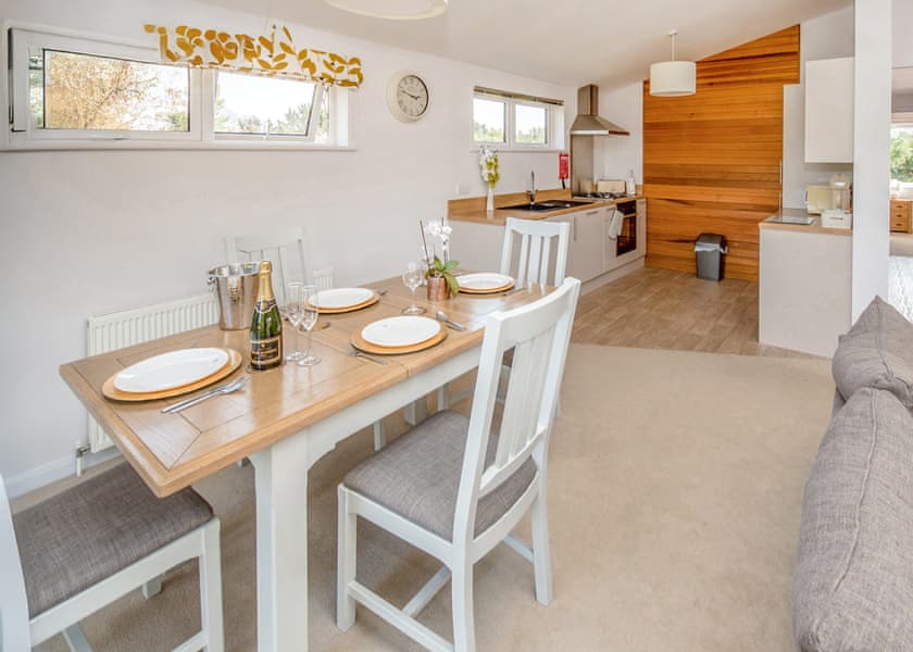 Empress Lodge - Hawthorn Glen Lodges, Downham Market