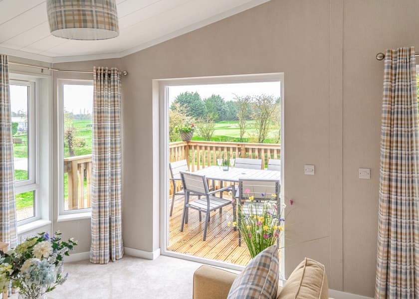 Aldersbrook Lodge - Hawthorn Glen Lodges, Downham Market